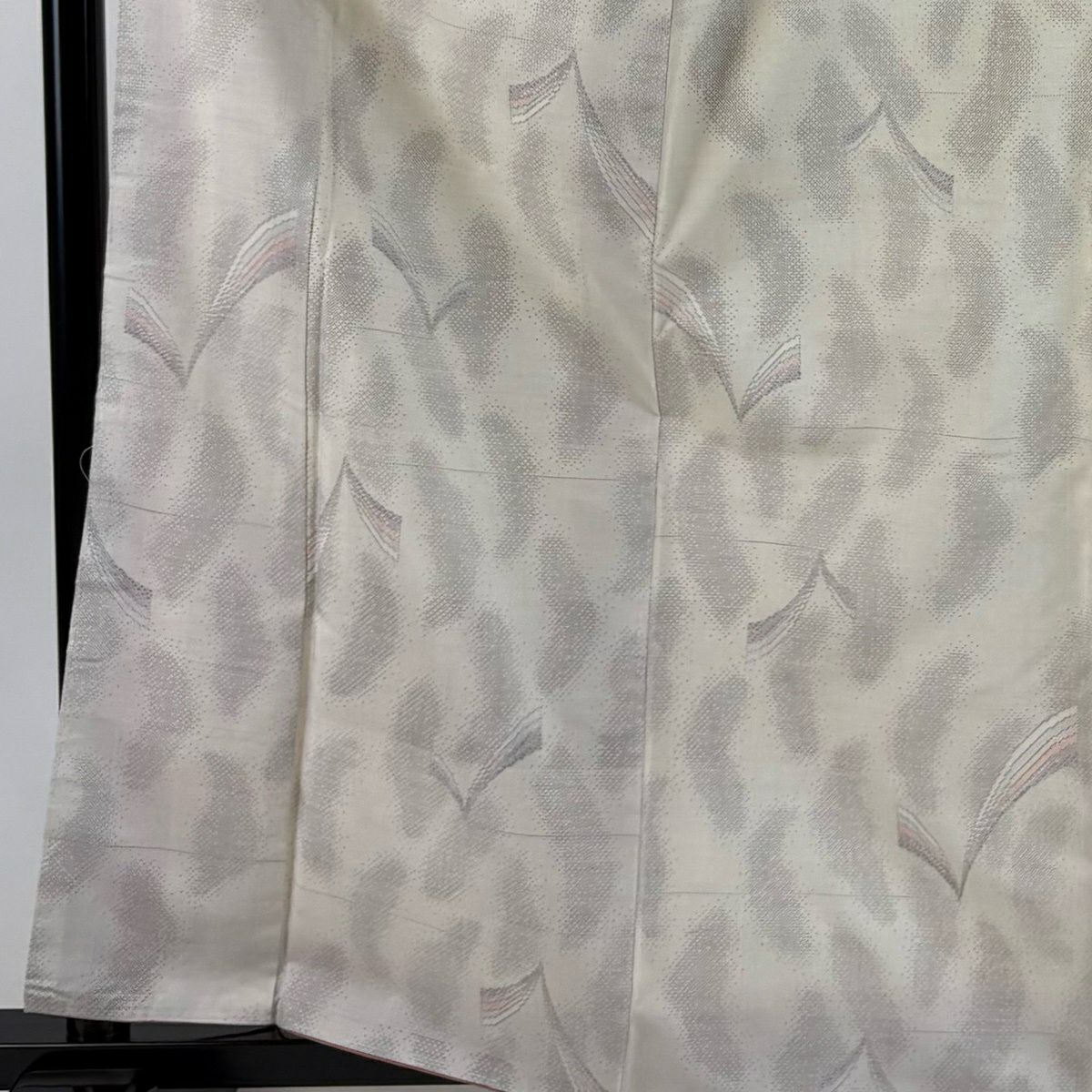 【美品】 紬織 身長163.5cm 袖長64cm M 雙層 幾何圖案 奶油色 純蠶絲 優品級