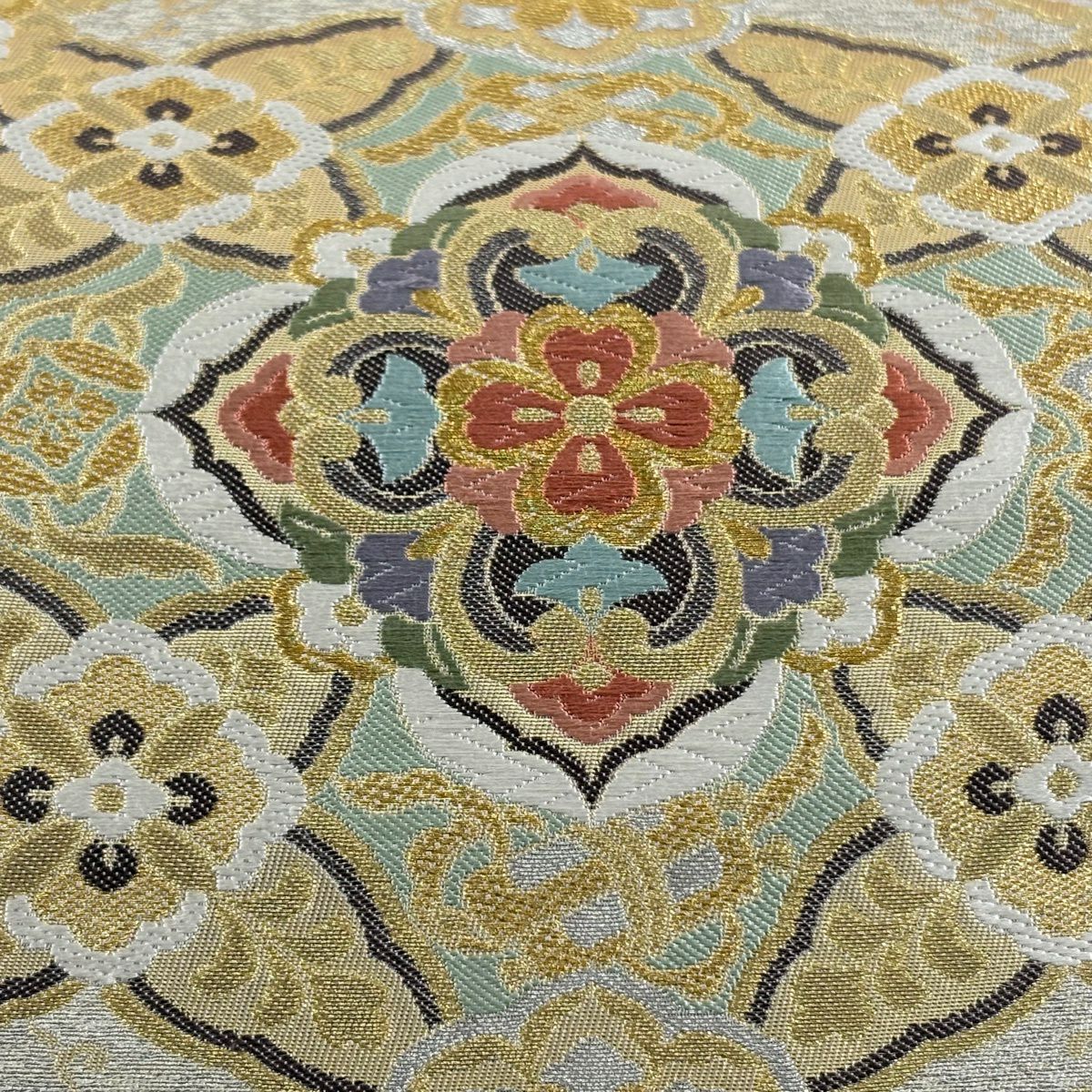 【美品】 袋帶 秀品級 華紋 七寶 唐織 金金箔 銀 六通 純蠶絲
