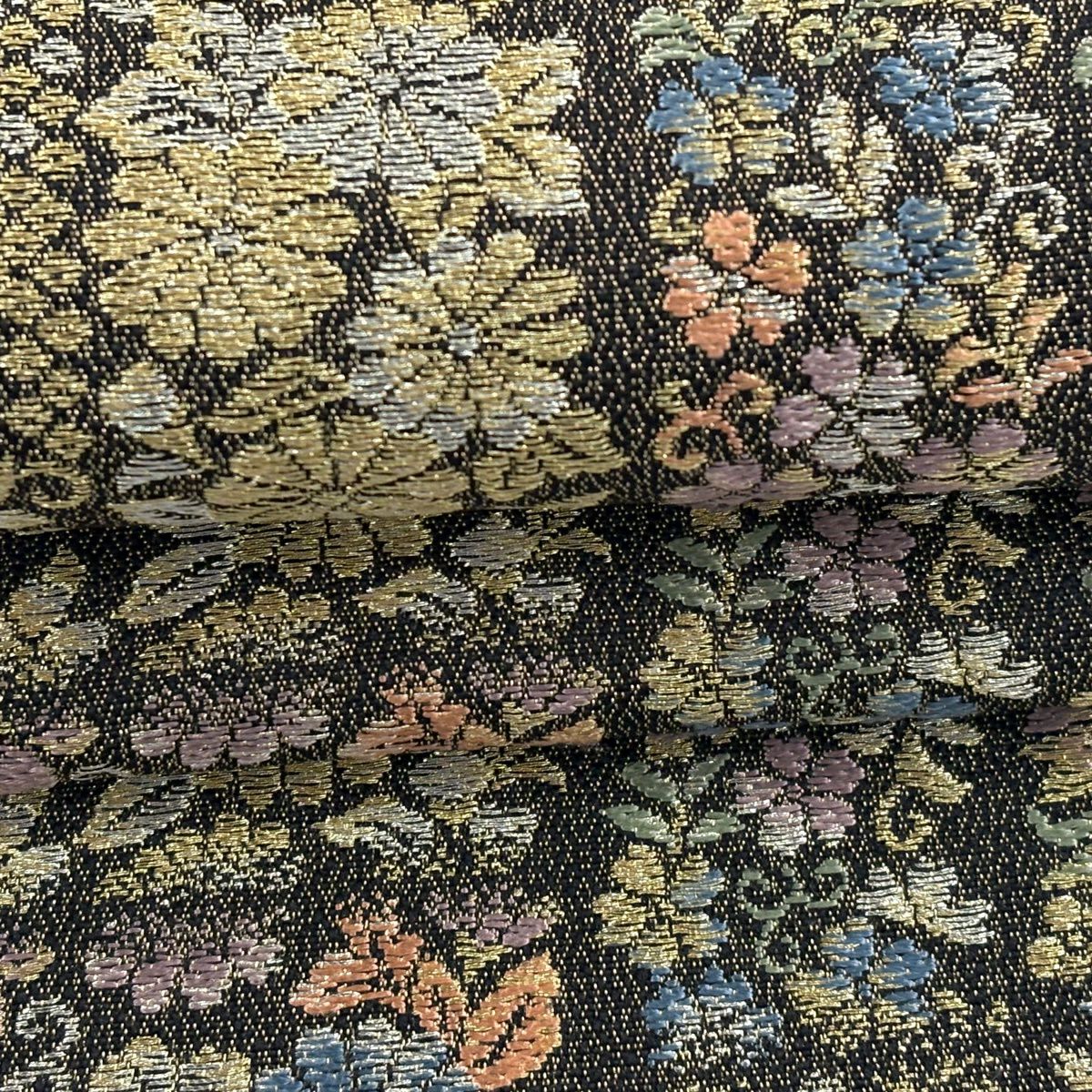 【美品】 袋帶 秀品級 草花紋 花唐草紋 金銀彩 焦茶 六通 純蠶絲