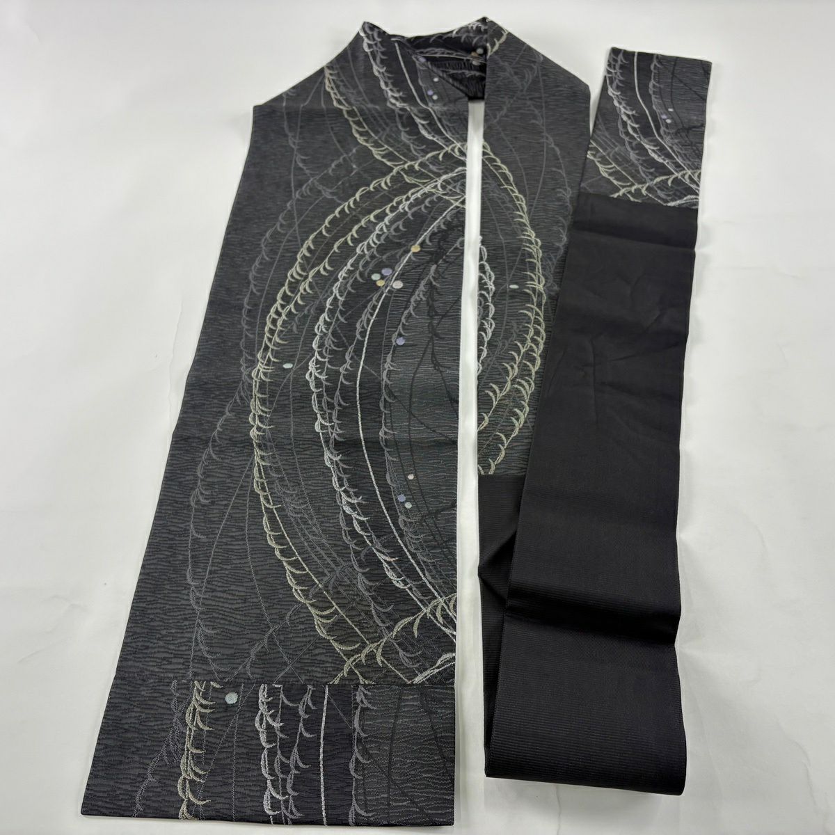 【美品】名古屋帶 秀品級 夏帶 葉與果實 銀線 墨色 純蠶絲