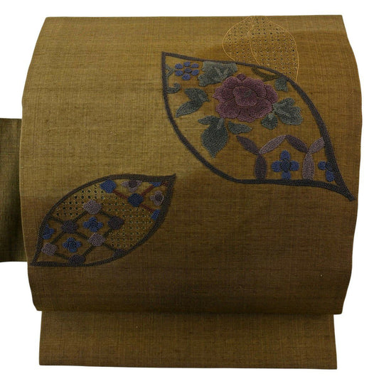 【美品】 名古屋帶 秀品級 紬織織 葉柄 牡丹 刺繡 茶綠 純蠶絲