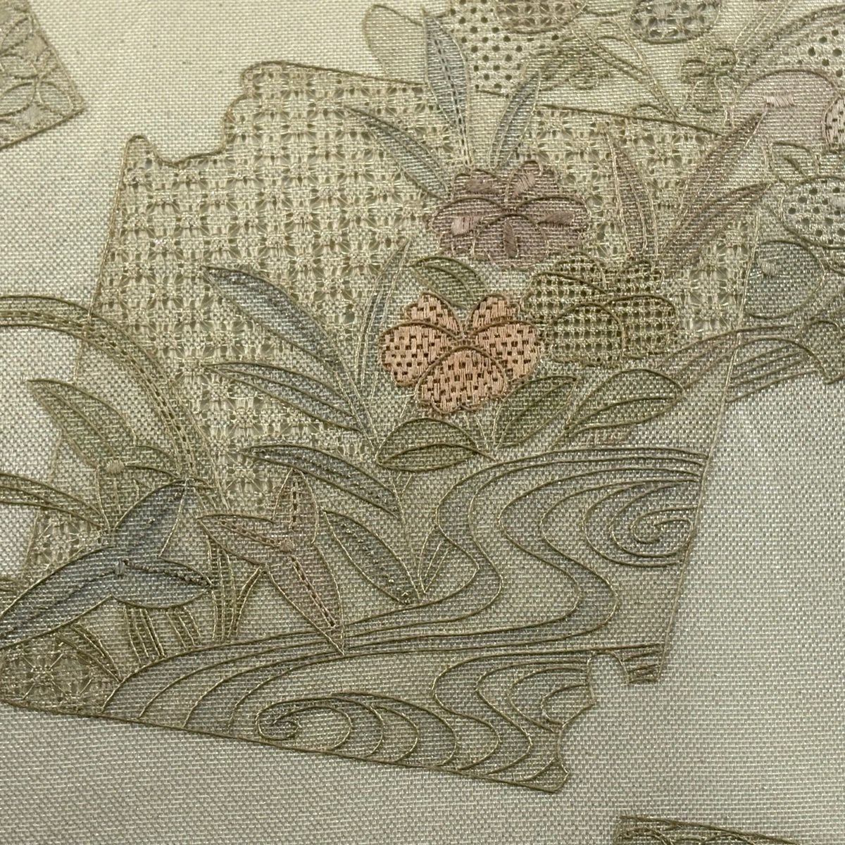 袋帶 秀品級 關西仕立 雜草 破紙刺繡 金金箔 奶油色 大鼓圖案 純蠶絲