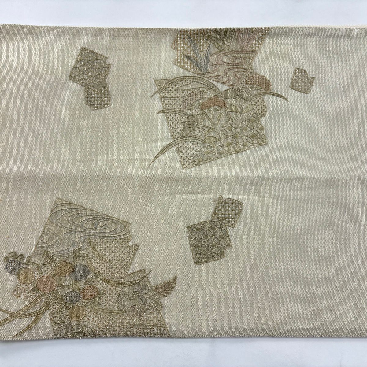 袋帶 秀品級 關西仕立 雜草 破紙刺繡 金金箔 奶油色 大鼓圖案 純蠶絲
