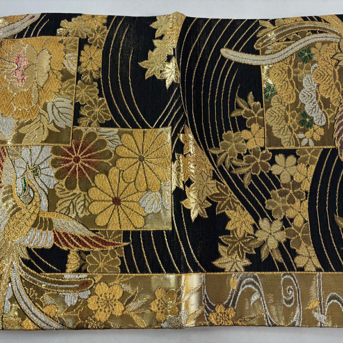 【美品】 袋帶 秀品級 牡丹 尾長鳥 金金箔 金絲 黑 六通 純蠶絲