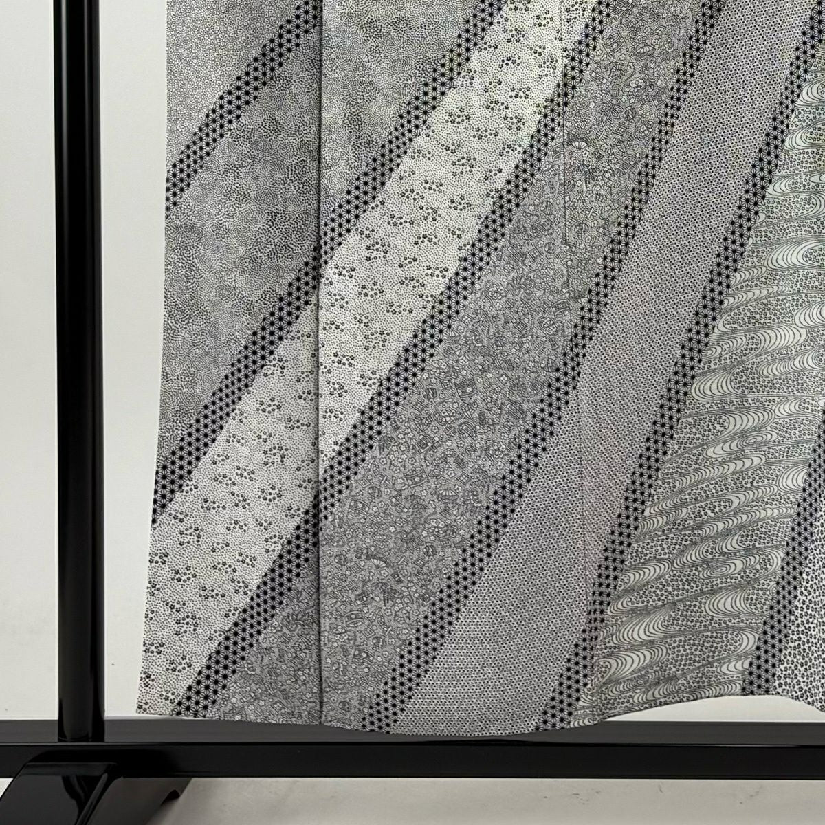【美品】訪問服 身長155cm 袖長65cm M 雙層 寶盡くし 麻葉 黑灰 純蠶絲 名品級