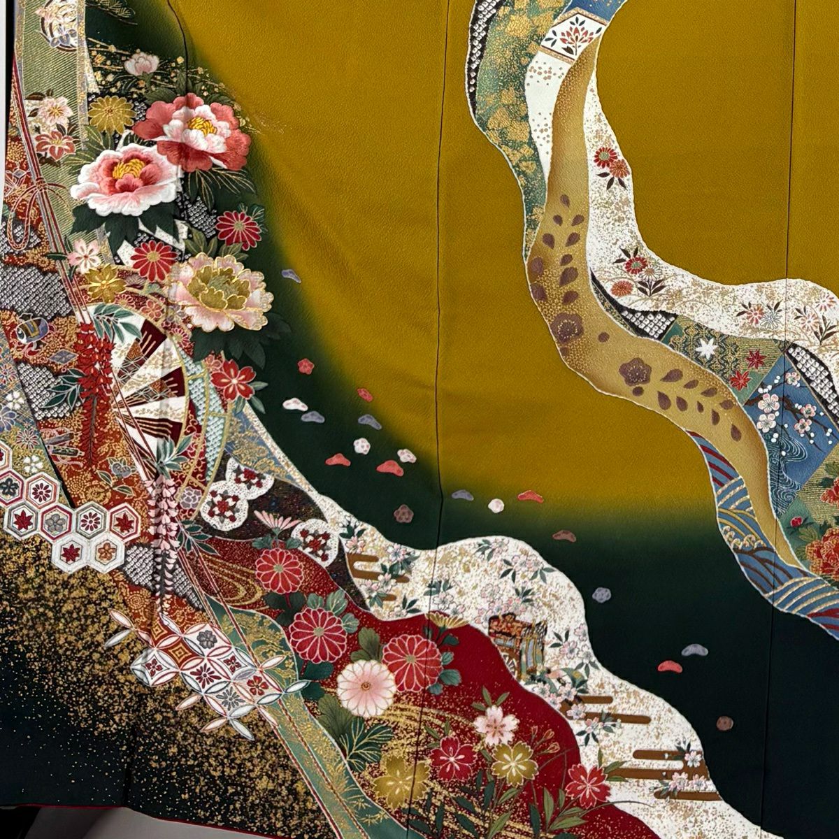 振袖禮服 身長167cm 袖長67cm M 雙層 草花紋紋 源氏車刺繡 金銀彩 黃土 純蠶絲 名品級