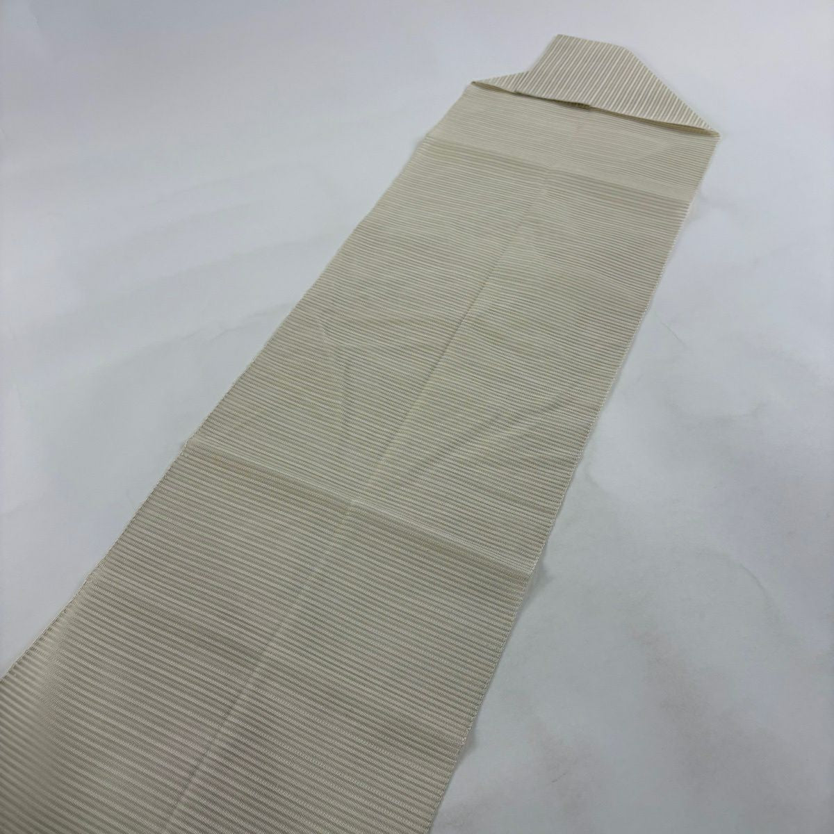 【美品】名古屋帶 名品級 夏帶 絽 八寸名古屋帶 松樹葉仕立 手織櫛織 幾何學圖案 米色 純蠶絲