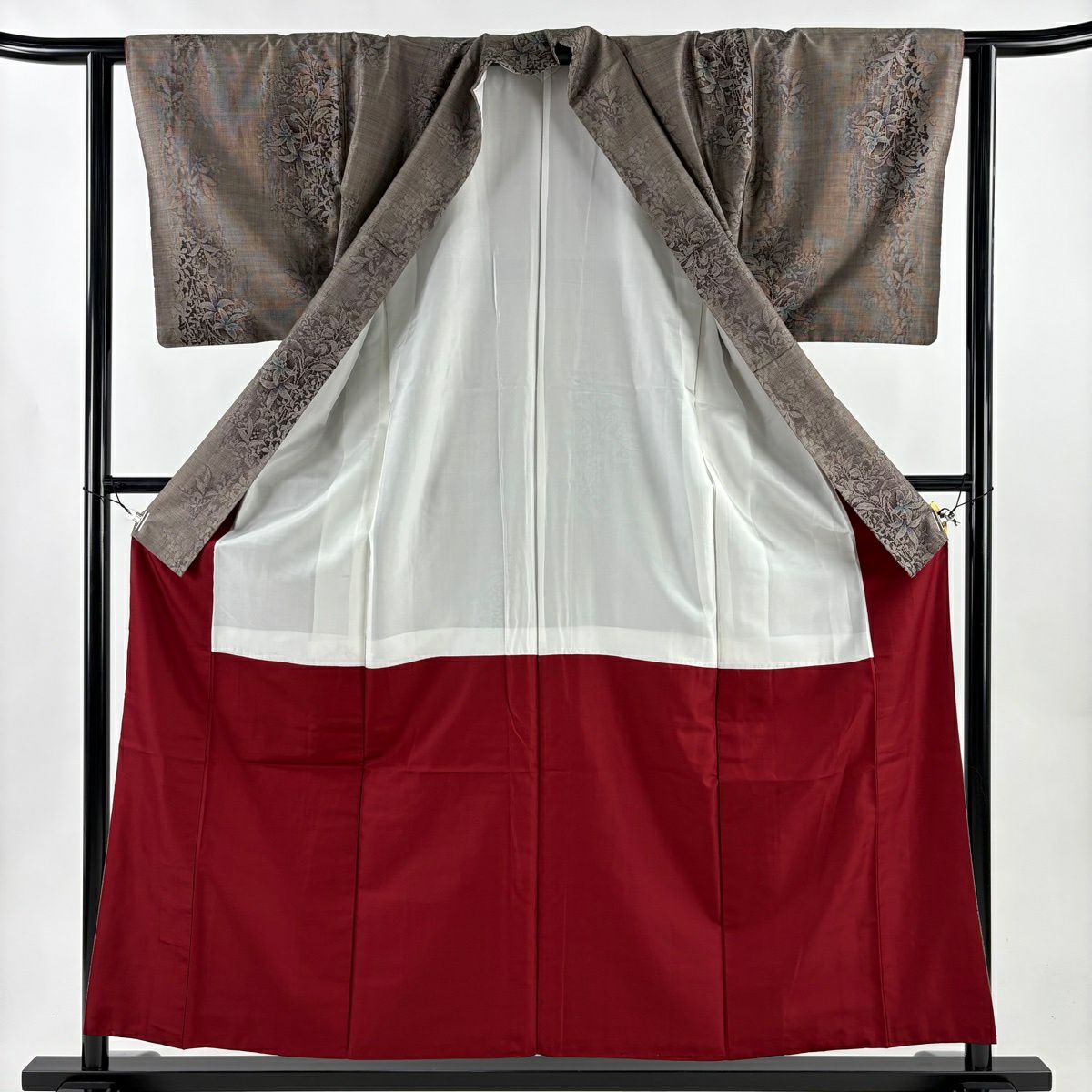 【美品】 大島紬織 身長157cm 袖長62cm S 雙層 純泥染 證書附帶 草花紋紋 焦茶 純蠶絲 名品級