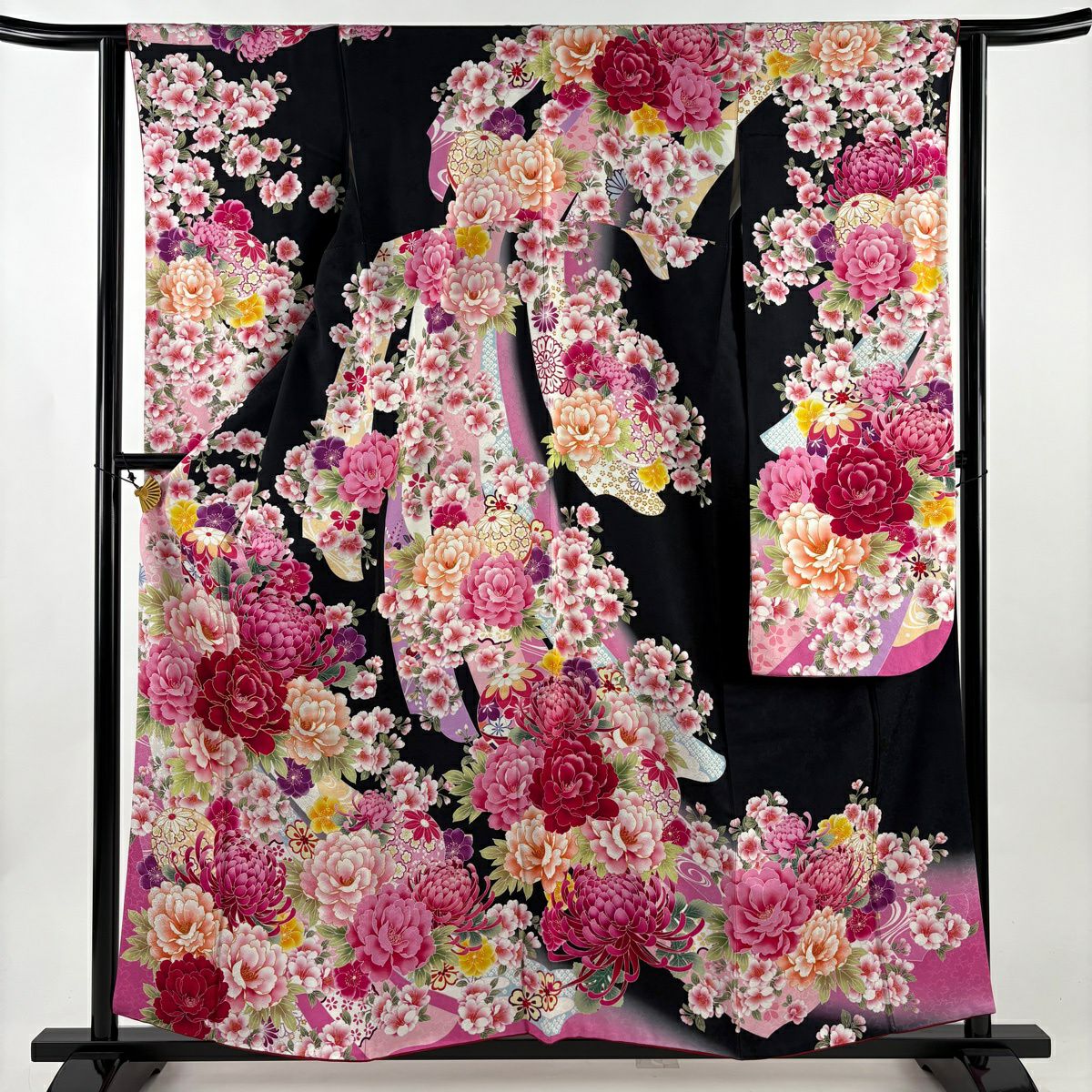 【美品】振袖禮服 身長158.5cm 袖長62.5cm S 雙層 牡丹 手鞠 金銀彩 黑 純蠶絲 名品級