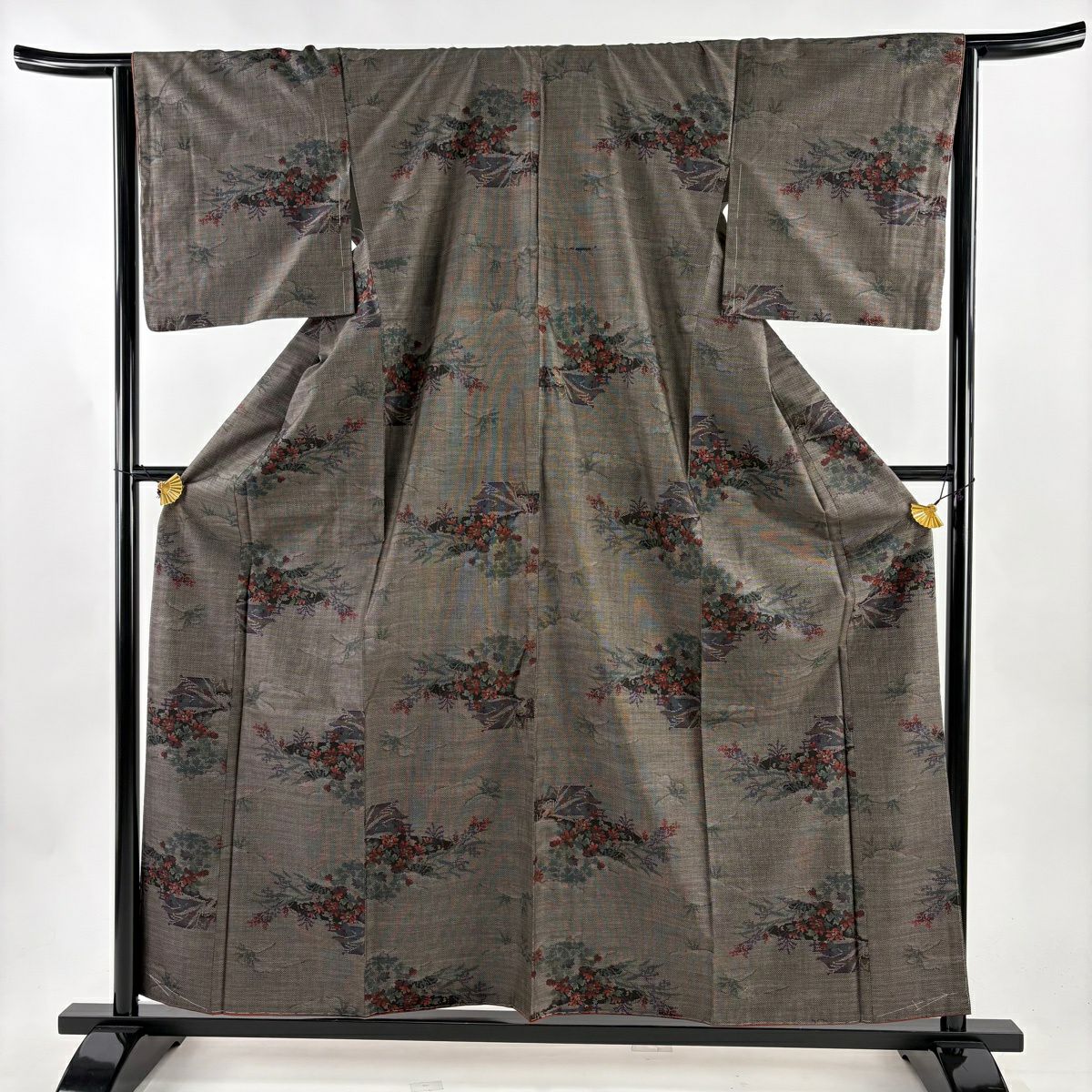 【美品】 大島紬織 身長159.5cm 袖長66cm M 雙層 純泥染 證書附帶 草花紋紋 建築 焦茶 純蠶絲 名品級