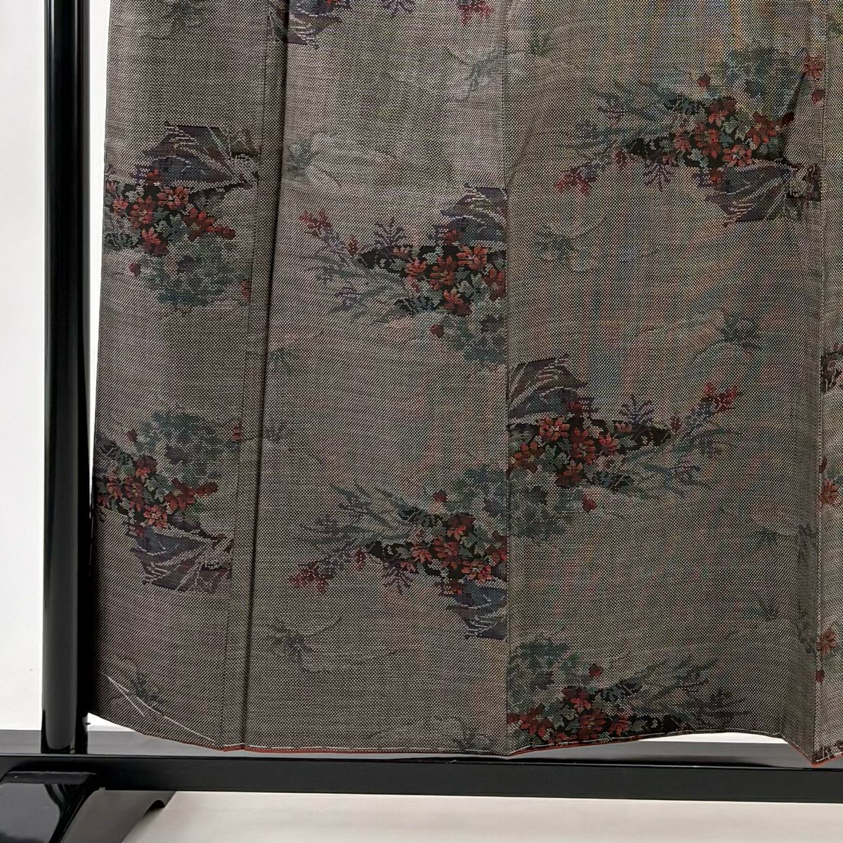 【美品】 大島紬織 身長159.5cm 袖長66cm M 雙層 純泥染 證書附帶 草花紋紋 建築 焦茶 純蠶絲 名品級