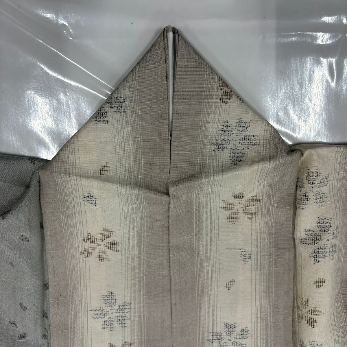 【美品】 紬織 身長155cm 袖長62cm S 單層 櫻花花瓣 灰紫 純蠶絲 名品級