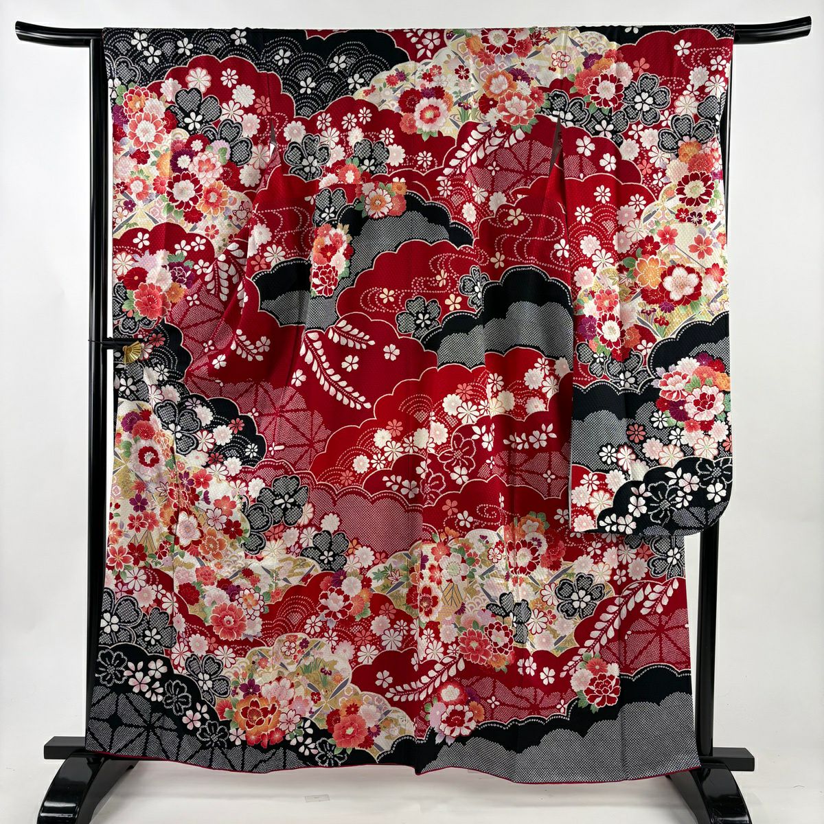 振袖禮服 身長161cm 袖長65.5cm M 雙層 櫻花 雪輪 金絲 金銀彩 紅 純蠶絲 名品級