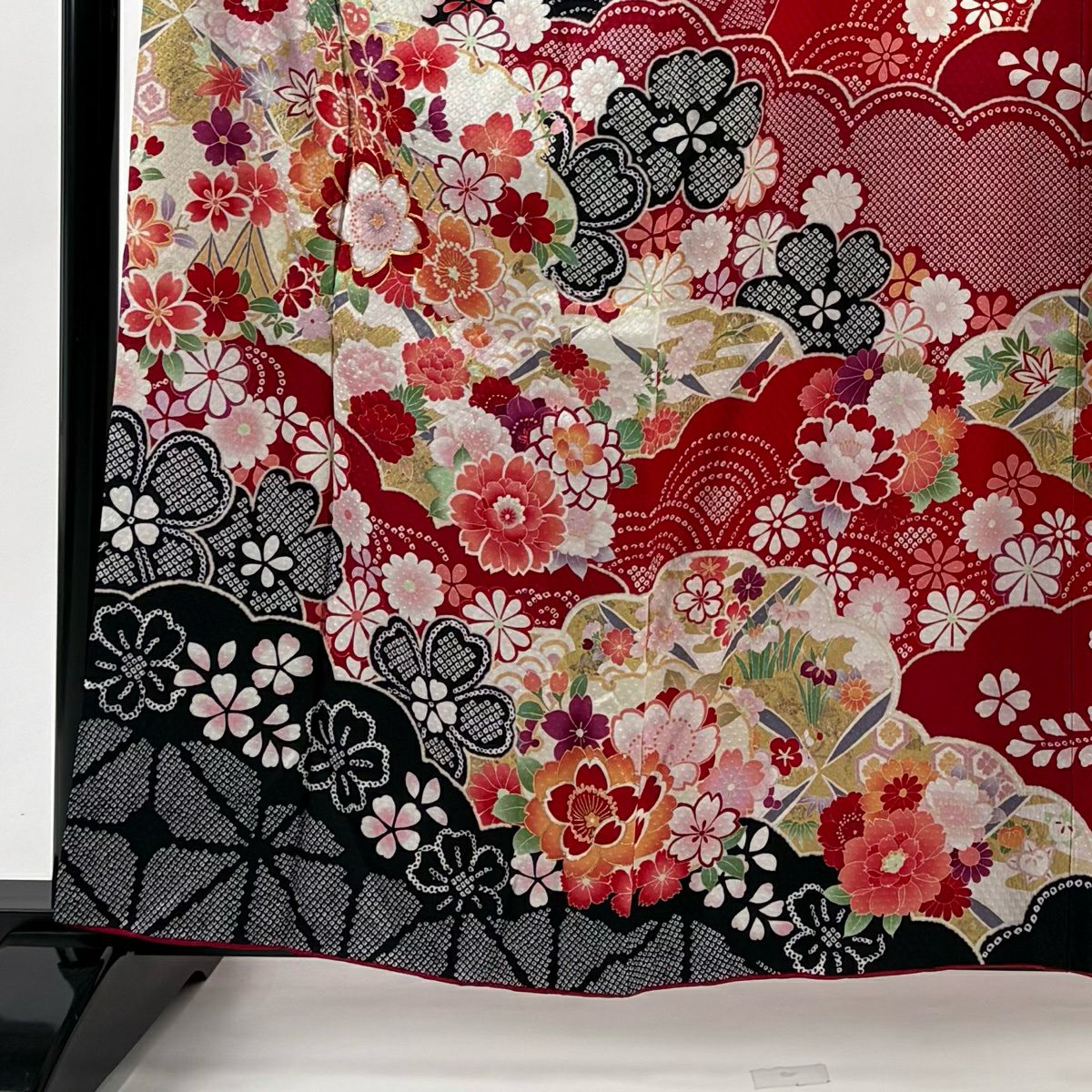 振袖禮服 身長161cm 袖長65.5cm M 雙層 櫻花 雪輪 金絲 金銀彩 紅 純蠶絲 名品級