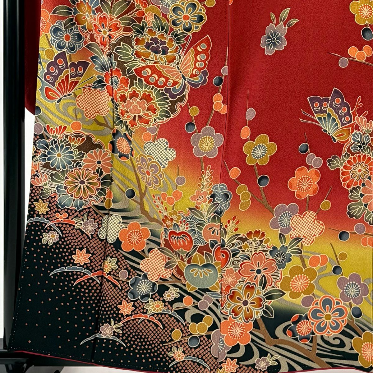 【美品】振袖禮服 身長161cm 袖長67cm M 雙層 枝梅花 蝶朵 漸層 絞織 朱 純蠶絲 名品級