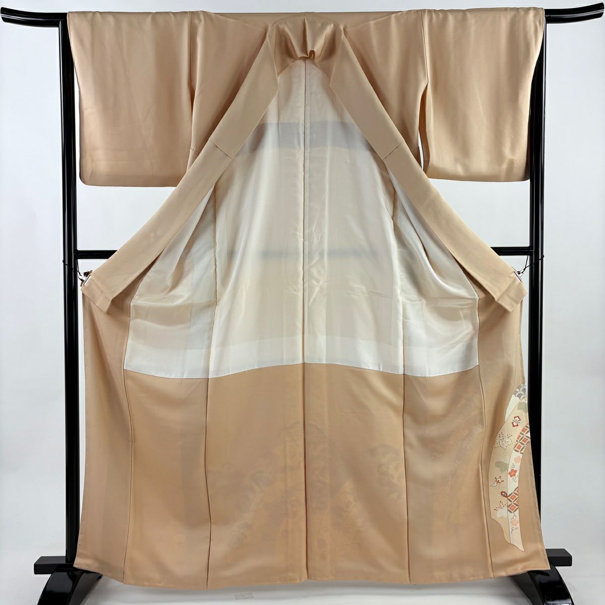 色留袖禮服 身長165.5cm 袖長65cm M 雙層 波頭 寶盡くし 金絲 金銀彩 米色 純蠶絲 優品級 一つ紋