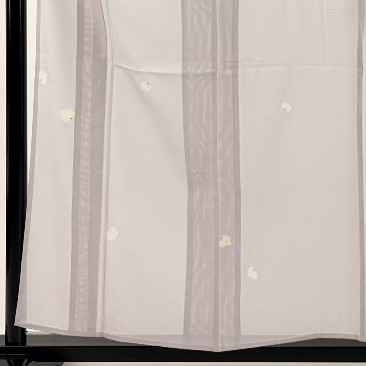 【美品】 小紋 身長158cm 袖長64cm M 薄物 絽 花 薄紫 純蠶絲 秀品級