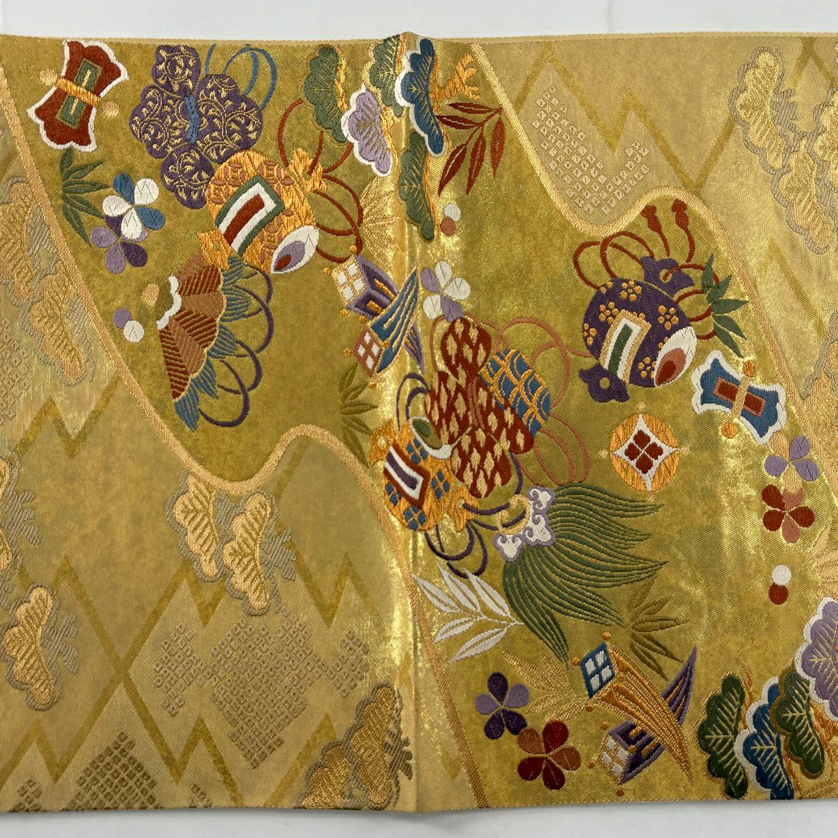 【美品】 袋帶 秀品級 寶盡くし 松樹竹子梅花 金絲 金金箔 金色 六通 純蠶絲