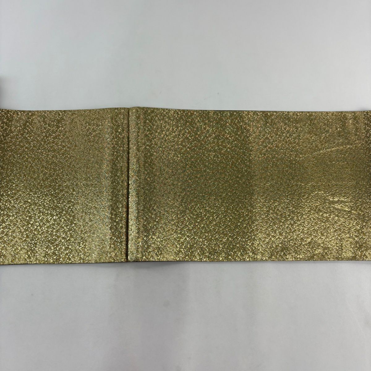 【美品】 袋帶 秀品級 華紋 花唐草紋 螺鈿 金糸 金色 大鼓圖案 純蠶絲
