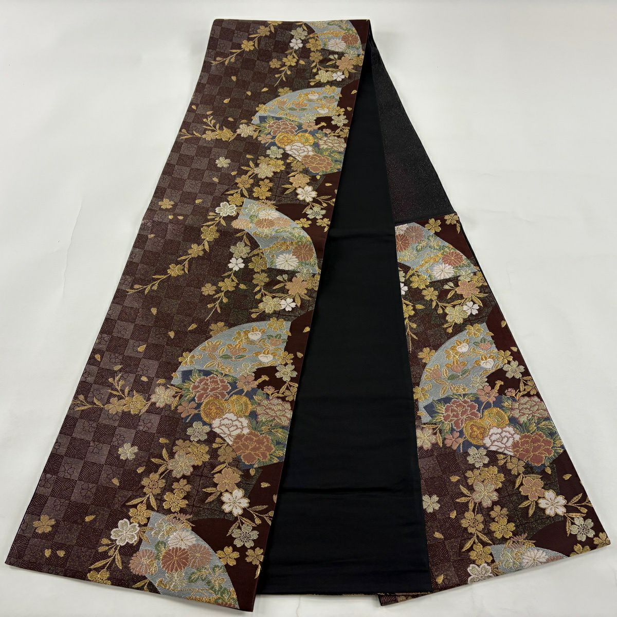 【美品】 袋帶 秀品級 扇子面 草花紋 金銀彩 刺繡 茶紫 六通 純蠶絲