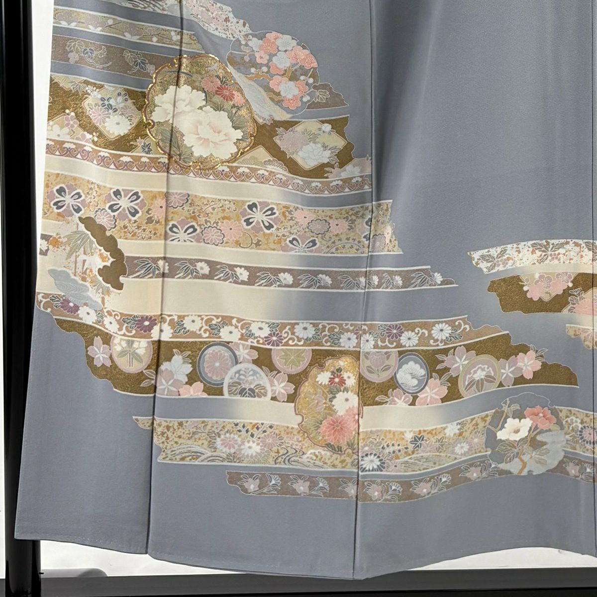 色留袖禮服 身長153.5cm 袖長62.5cm S 雙層 雪輪 草花紋 金絲 金銀彩 青灰 純蠶絲 秀品級 一個紋