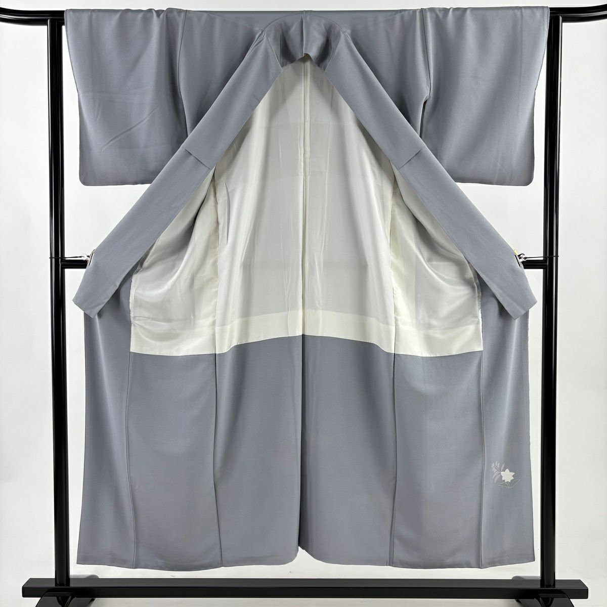 色留袖禮服 身長153.5cm 袖長62.5cm S 雙層 雪輪 草花紋 金絲 金銀彩 青灰 純蠶絲 秀品級 一個紋