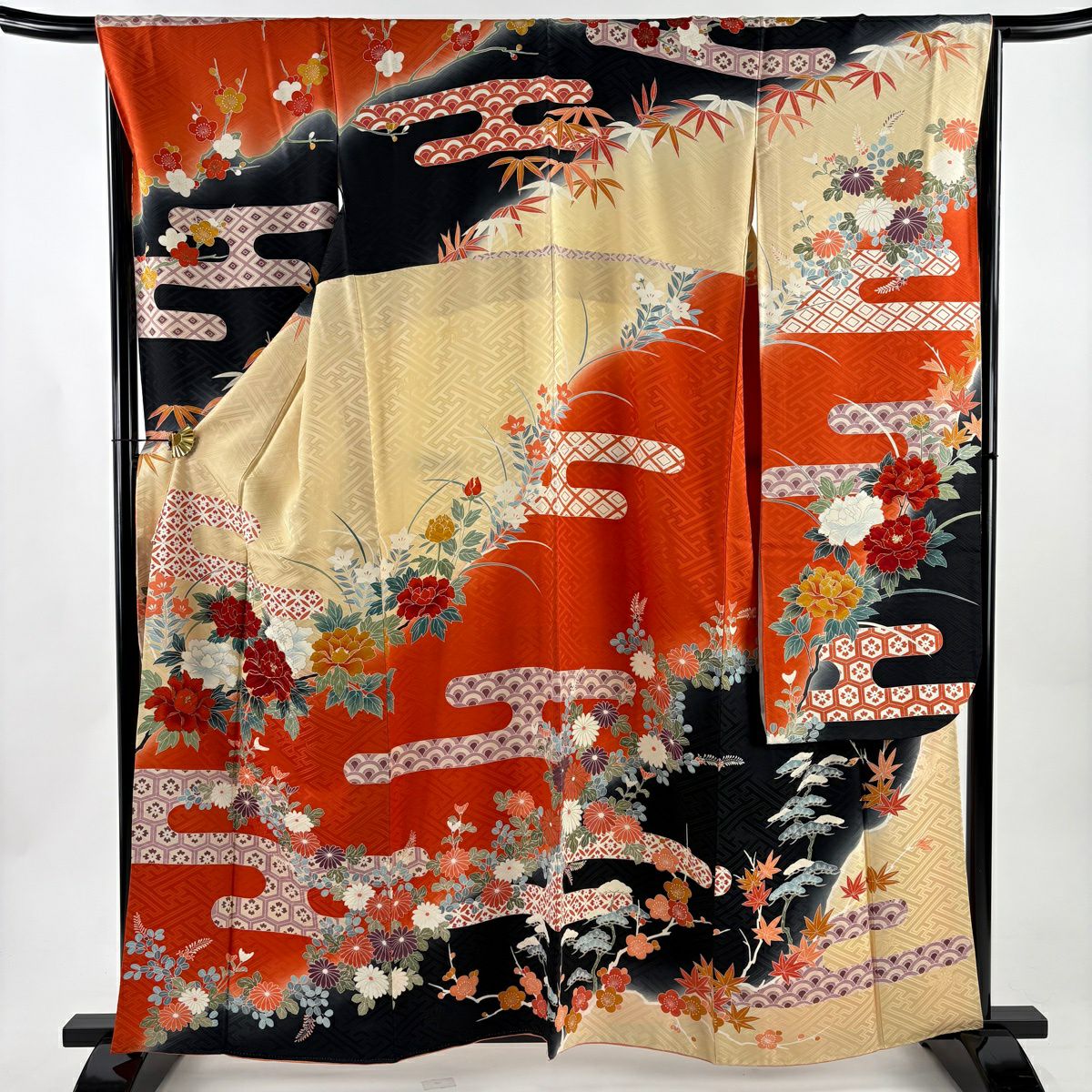 振袖禮服 身長161cm 袖長68cm L 雙層 牡丹 霞 金絲 金銀彩 茜 純蠶絲 秀品級
