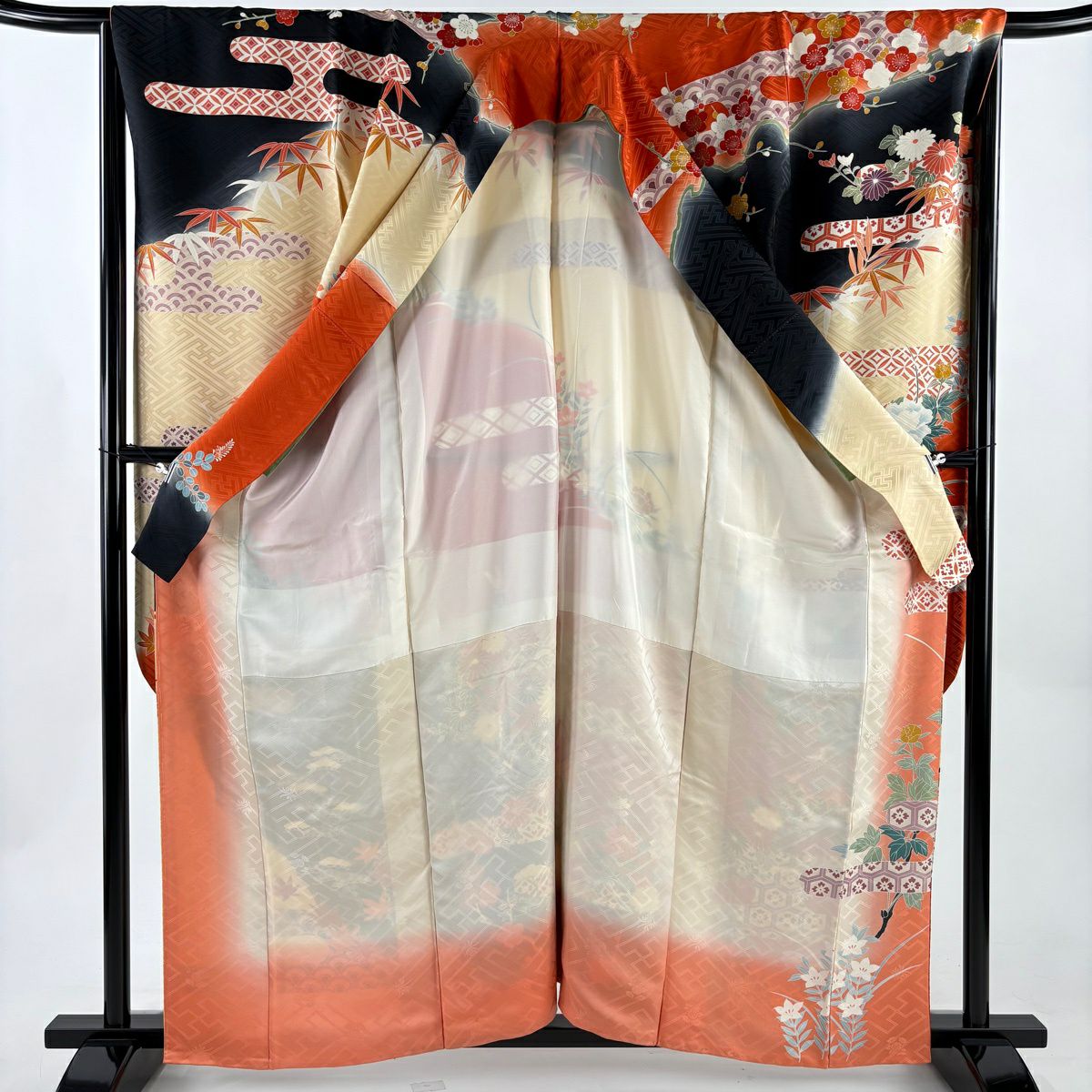 振袖禮服 身長161cm 袖長68cm L 雙層 牡丹 霞 金絲 金銀彩 茜 純蠶絲 秀品級