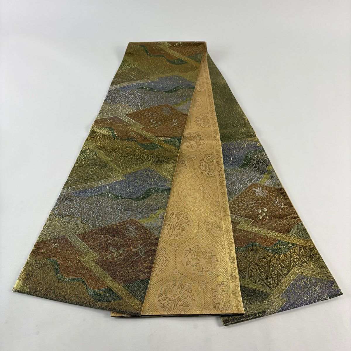 【美品】 袋帶 秀品級 草花紋紋 鳥 金銀絲 金金箔 金色 六通 純蠶絲