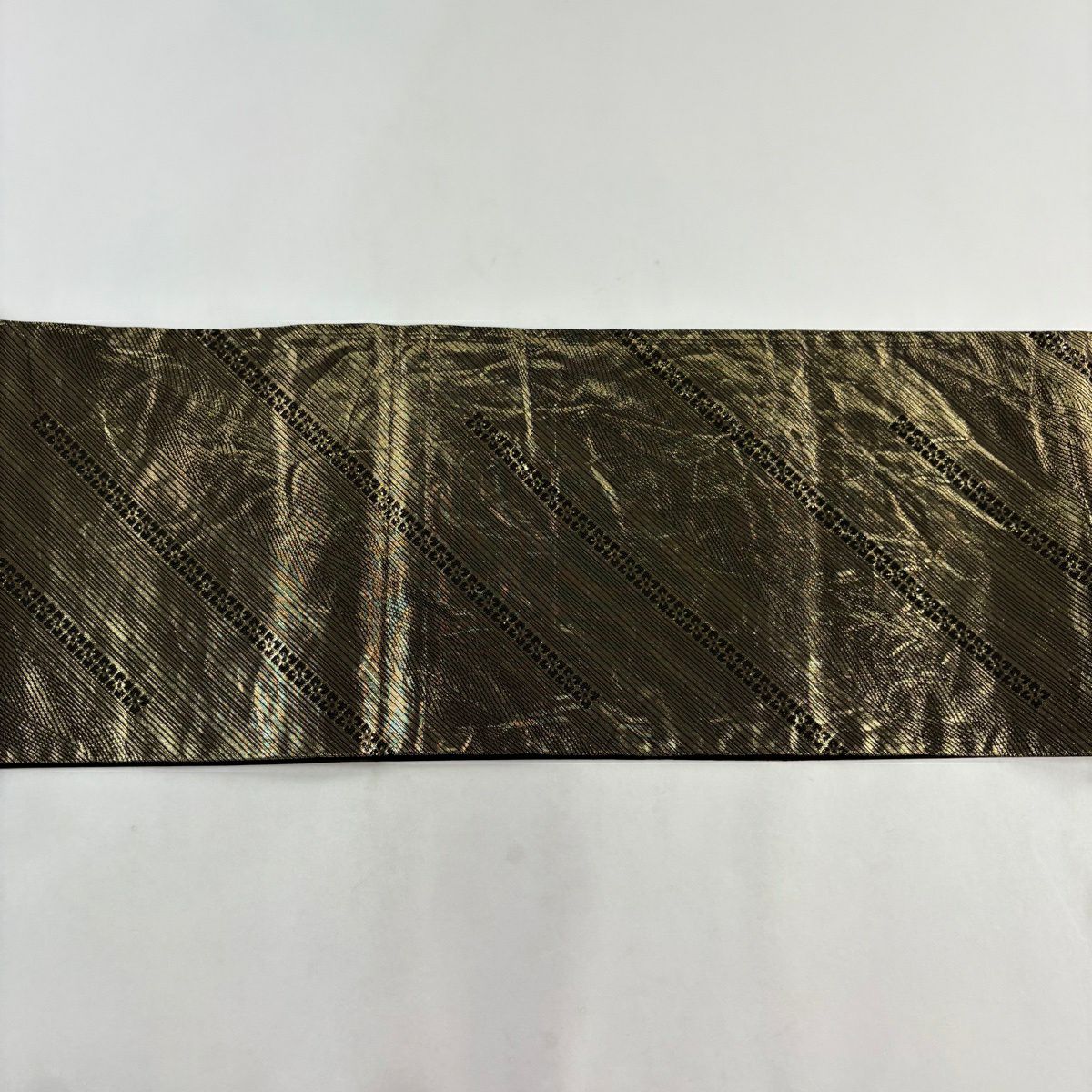 【美品】 袋帶 秀品級 草花紋紋 金糸 金金箔 黑 六通 純蠶絲
