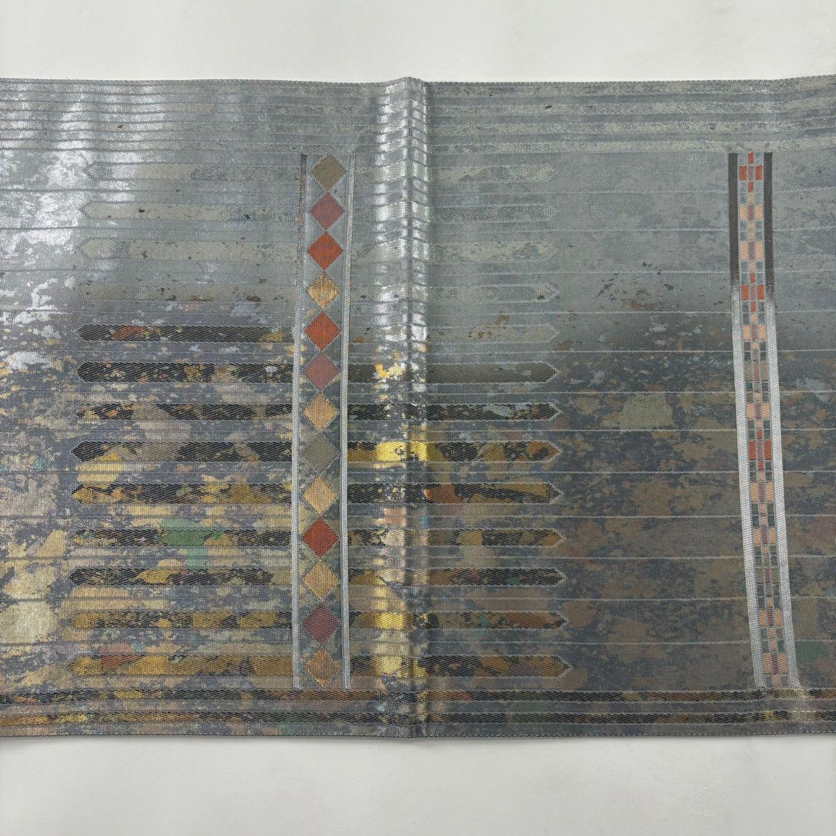 【美品】 袋帶 秀品級 鈴乃屋 縞 菱 金銀彩 金金箔 灰色 六通 純蠶絲