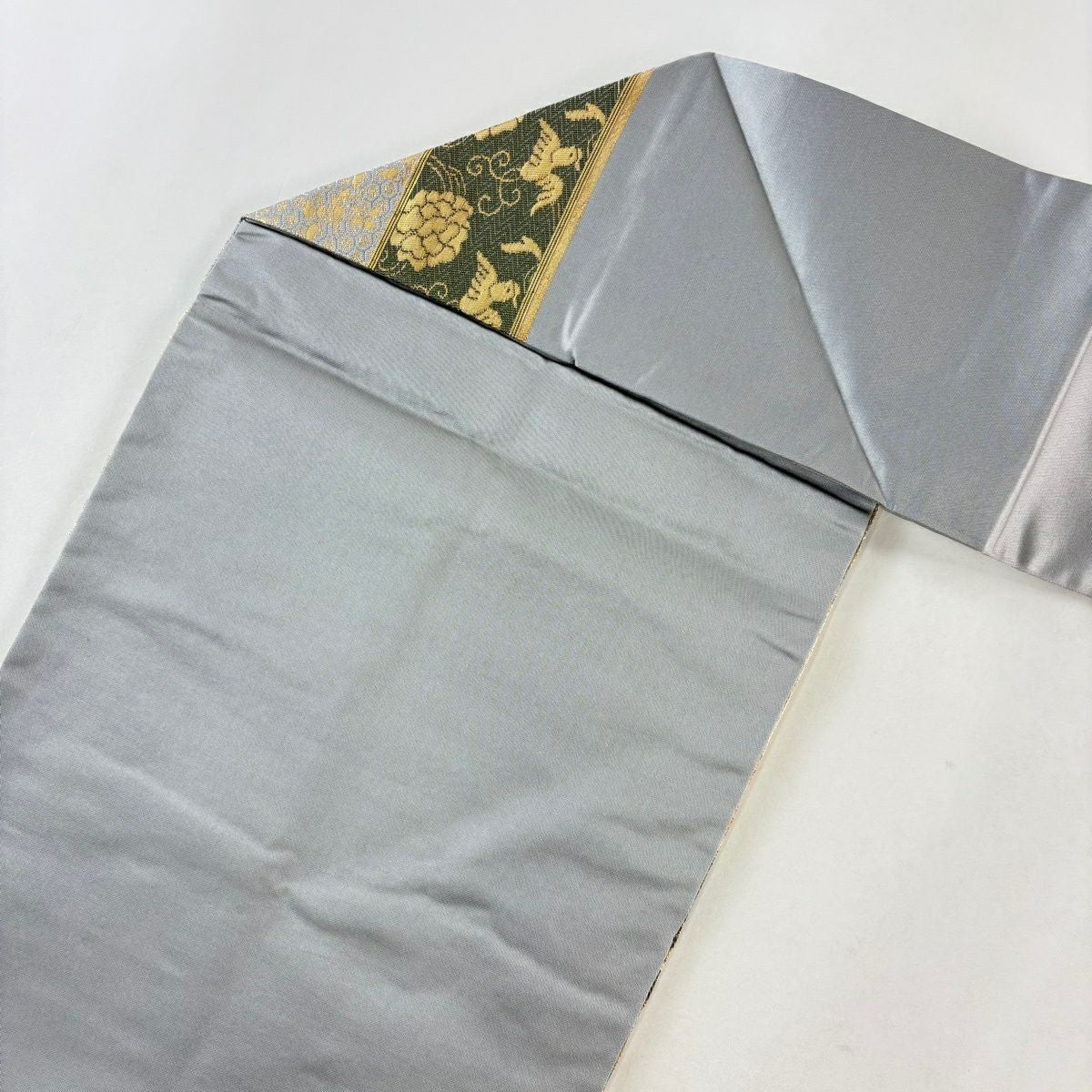 【美品】名古屋帶 名品級 鳥 段紋樣 金金箔 灰色 純蠶絲