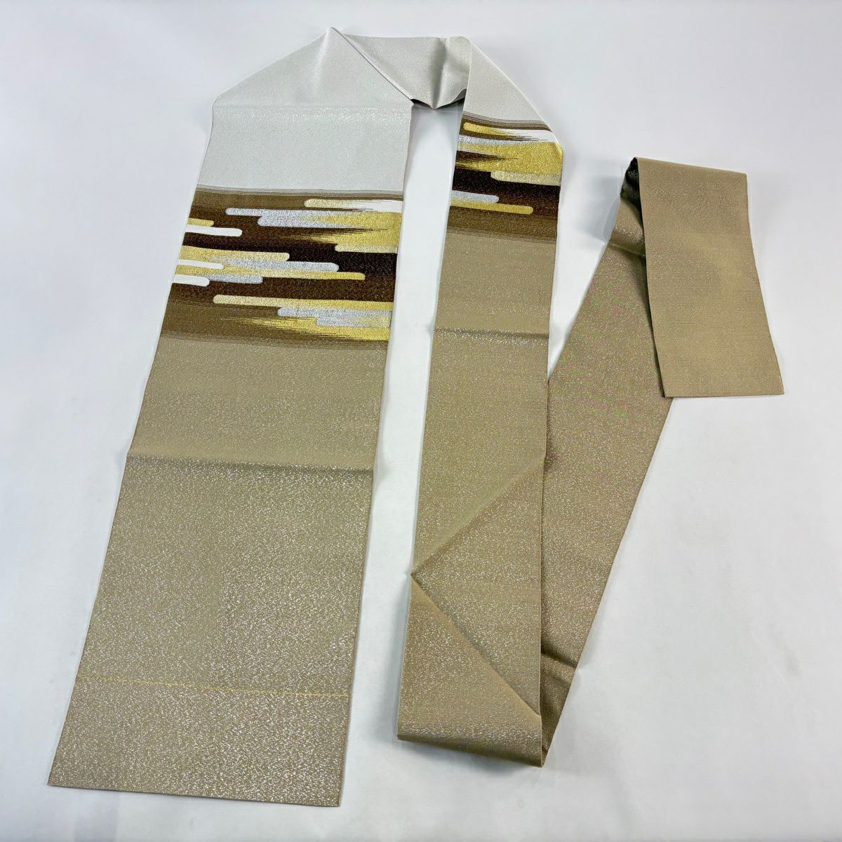 【美品】名古屋帶 名品級 八寸名古屋帶 霞 金銀彩 綴織 茶 純蠶絲