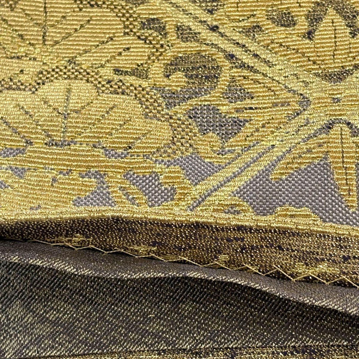 【美品】 袋帶 名品級 斜格子 菊花唐草紋 輪奈織 金絲 金 全通 純蠶絲