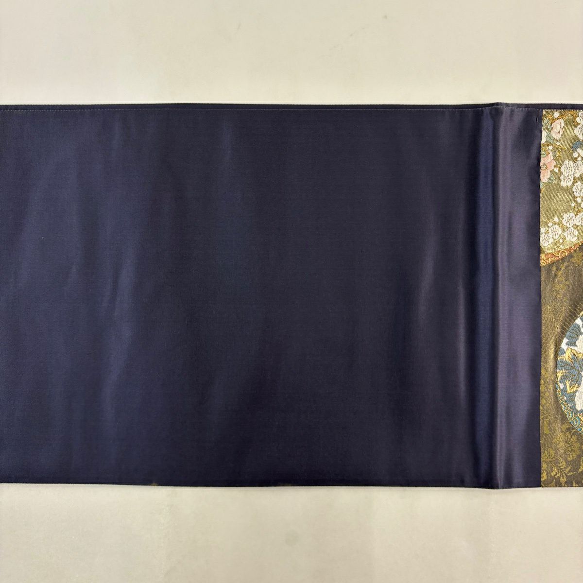 袋帶 名品級 じゅらく 落款あり 証紙あり 圓文 草花紋 金銀線 金金箔 灰紫 六通 純蠶絲