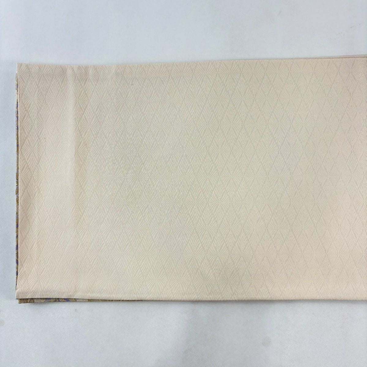 【美品】 袋帶 名品級 菱形 草花紋紋 金金箔 米色 全通 純蠶絲
