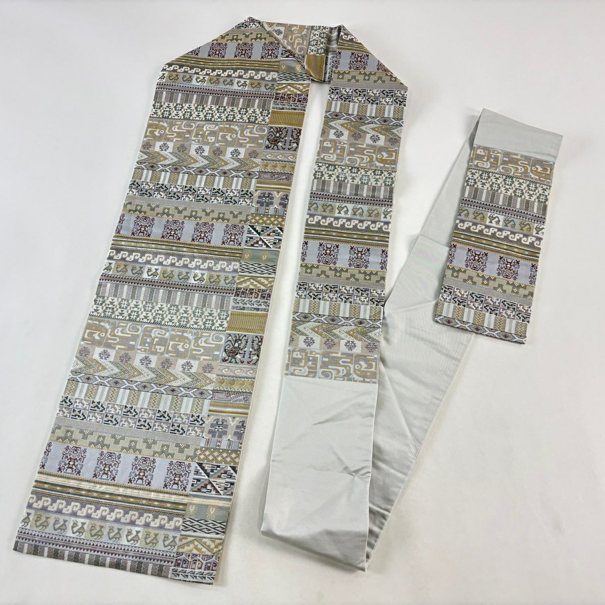 【美品】 名古屋帶 名品級 幾何學 鳥 金糸 金金箔 淺綠 純蠶絲