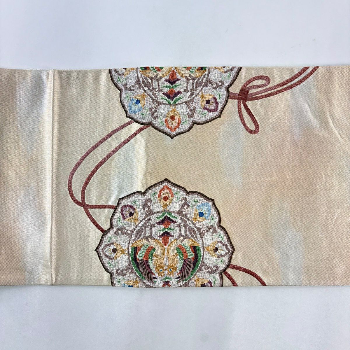 【美品】 袋帶 名品級 鏡裏文 向鳥 相良刺繡 金金箔 金色 大鼓圖案 純蠶絲
