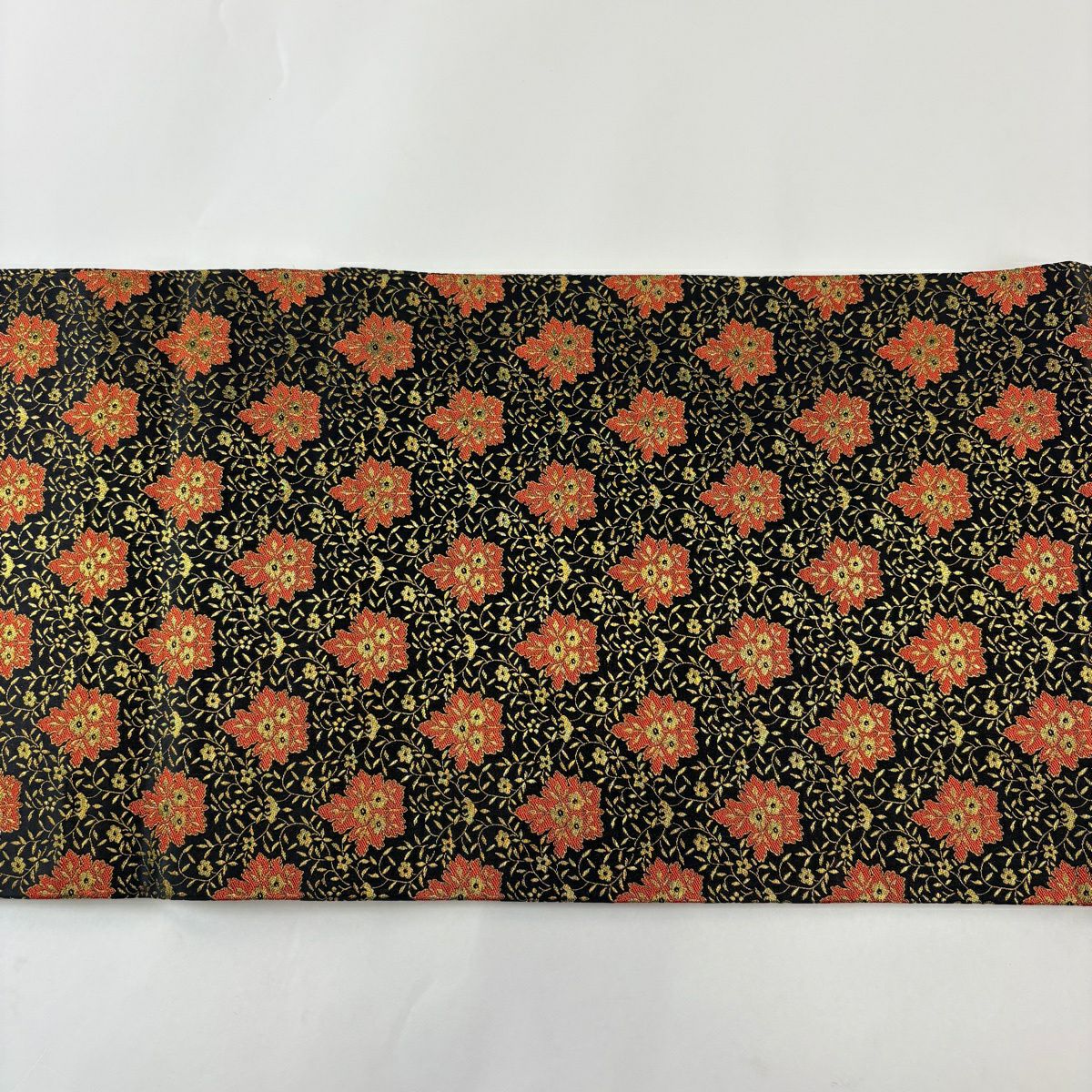 【美品】 開口名古屋帶 名品級 龍村美術織物 比翼仕立 雜花 花唐草紋 金絲 黑 純蠶絲