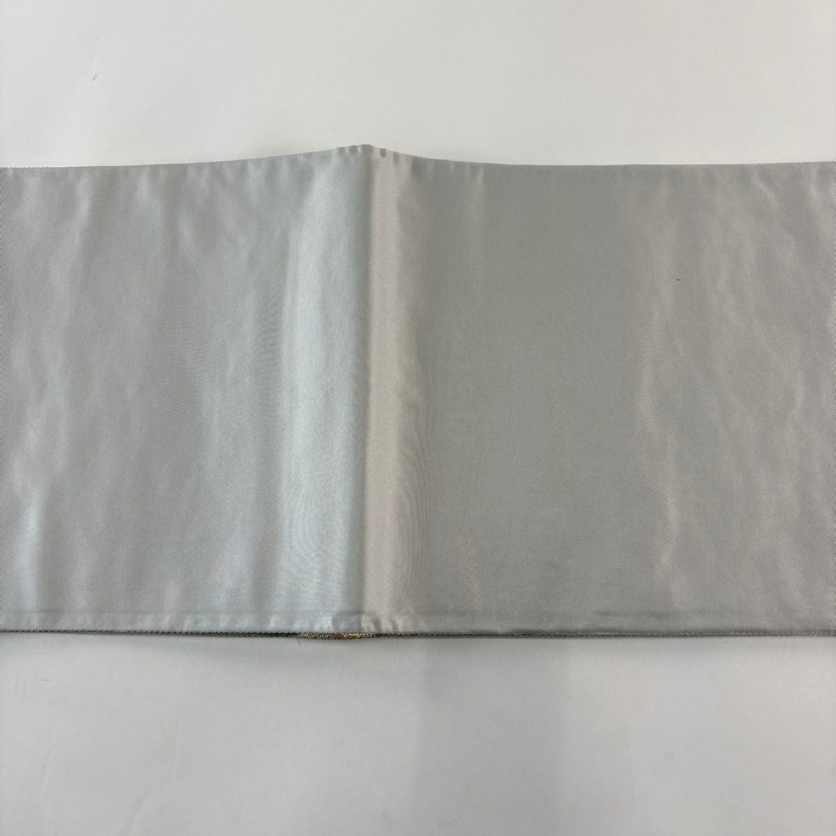 【美品】 袋帶 名品級 華紋 向鳥 金絲 金金箔 灰色 六通 純蠶絲