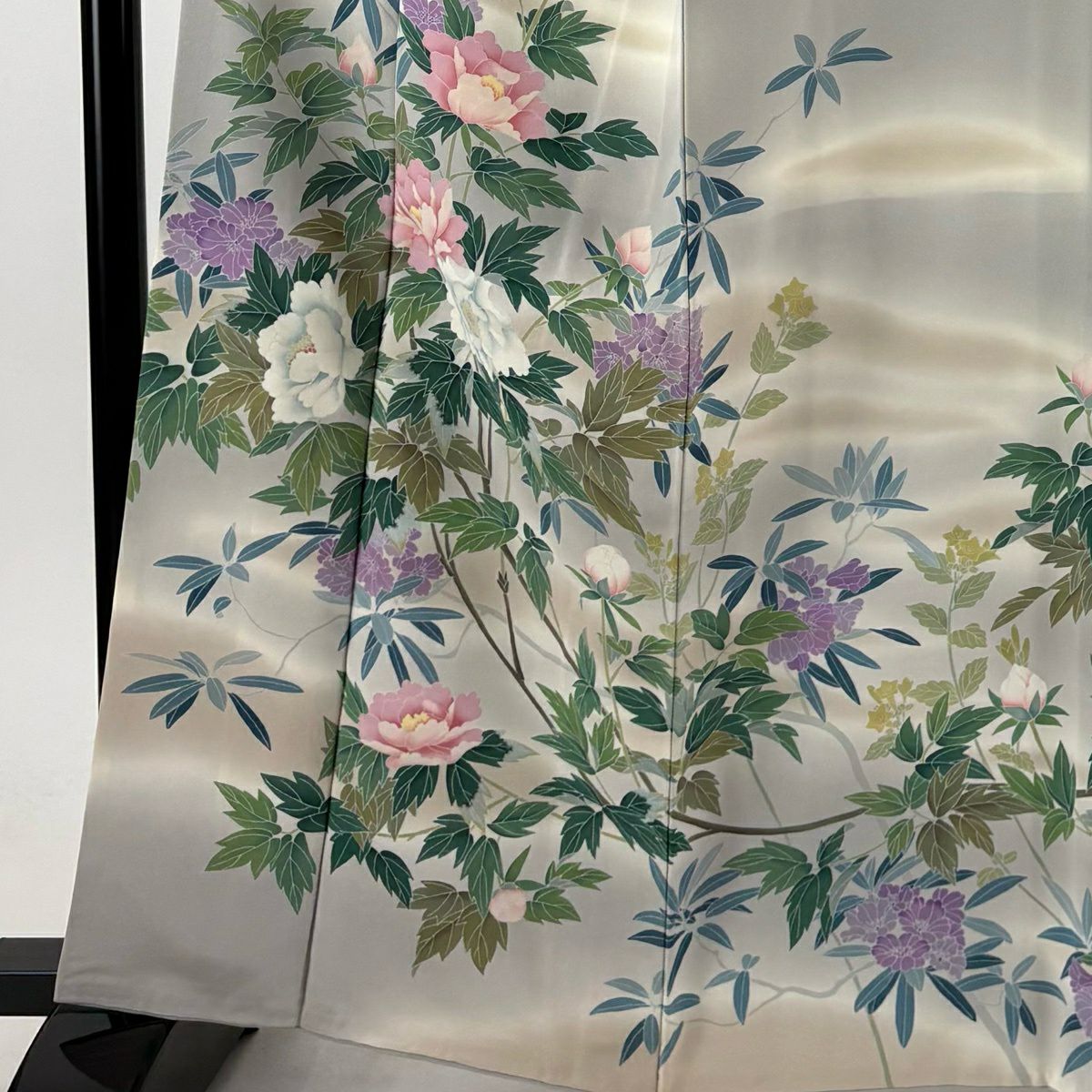 訪問服 身長163.5cm 袖長65.5cm M 雙層 落款あり 牡丹 草花紋紋 漸層 灰色 純蠶絲 名品級