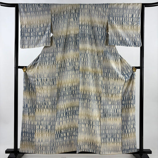 【美品】 小紋 身長160cm 袖長64cm M 雙層 紬織織 幾何學圖案 絞染 奶油色 純蠶絲 名品級
