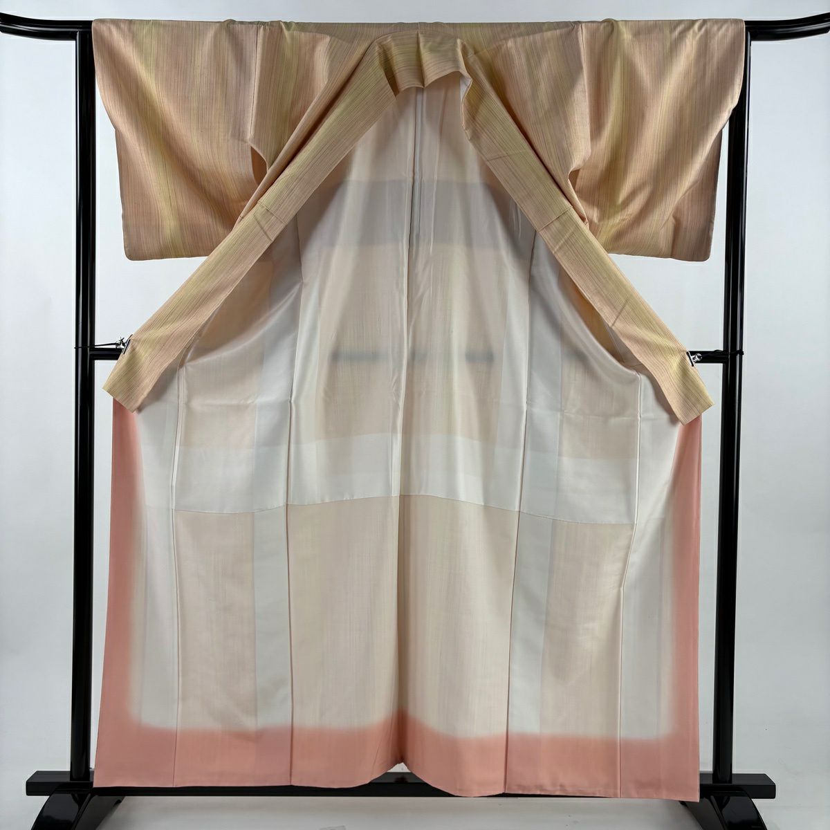 【美品】 紬織 身長160.5cm 袖長64.5cm M 雙層 垂直條紋 淺橙色 純蠶絲 名品級