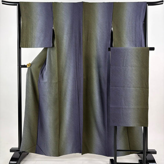 【美品】 小紋 身長159cm 袖長65cm M 雙層 附披肩 絞染 縱向漸變 深藍 純蠶絲 名品級