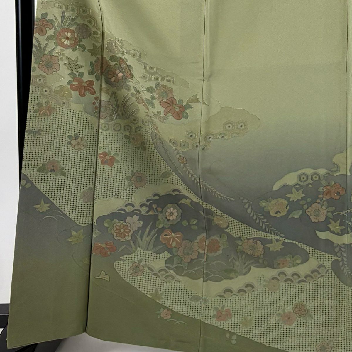 訪問服 身長164.5cm 袖長63cm S 雙層 草花紋紋 雲文 刺繡 金糸 艾草色 純蠶絲 秀品級 一つ紋