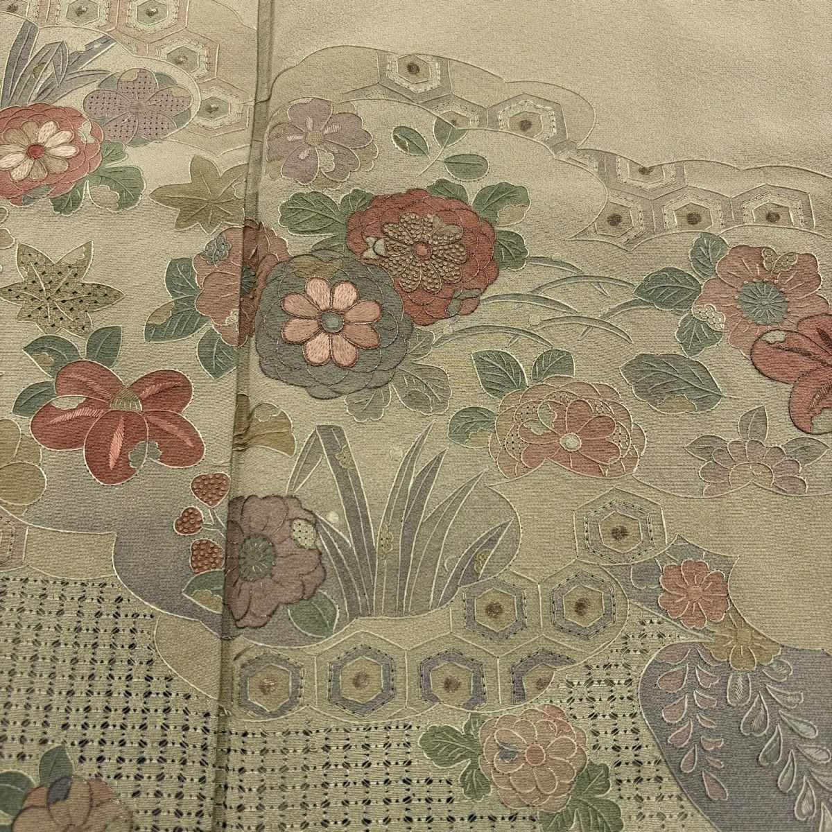 訪問服 身長164.5cm 袖長63cm S 雙層 草花紋紋 雲文 刺繡 金糸 艾草色 純蠶絲 秀品級 一つ紋