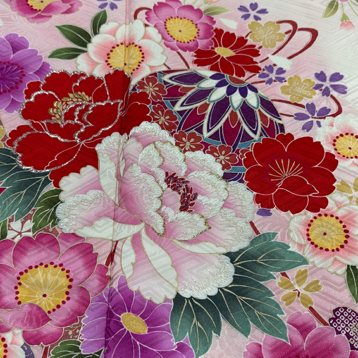 【美品】訪問服 身長157cm 袖長63.5cm S 雙層 鞠 草花紋紋 金金箔 刺繡 奶油色 純蠶絲 優品級