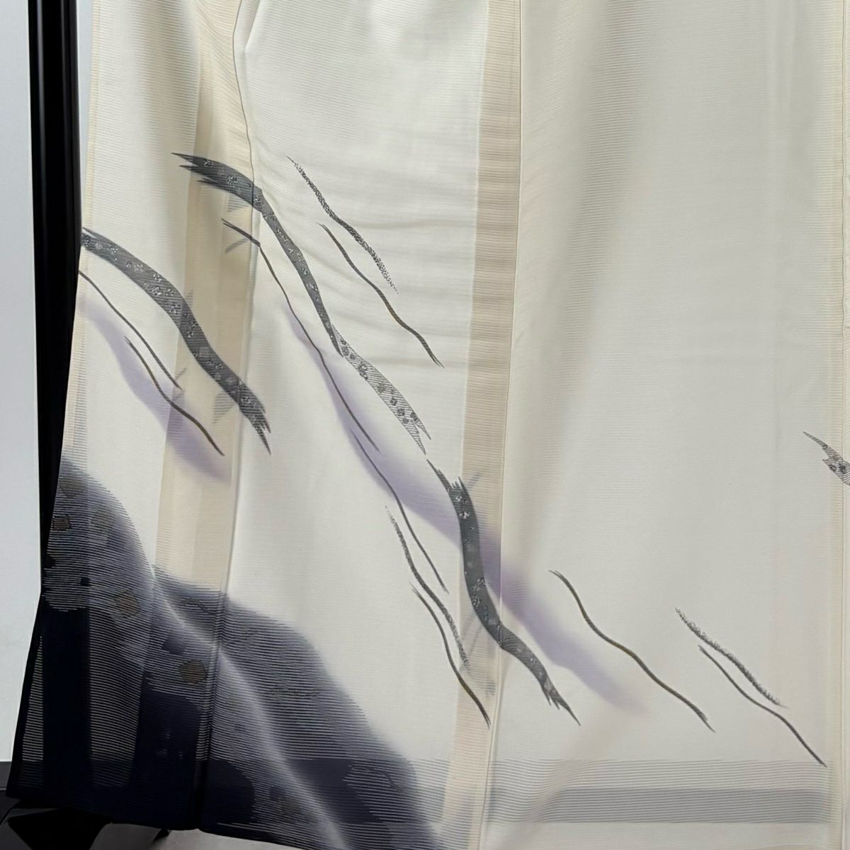 【美品】 付下 身長163.5cm 袖長68cm L 薄物 絽 蔓帶 金金箔散佈紋 金銀彩 漸層 奶油色 純蠶絲 優品級