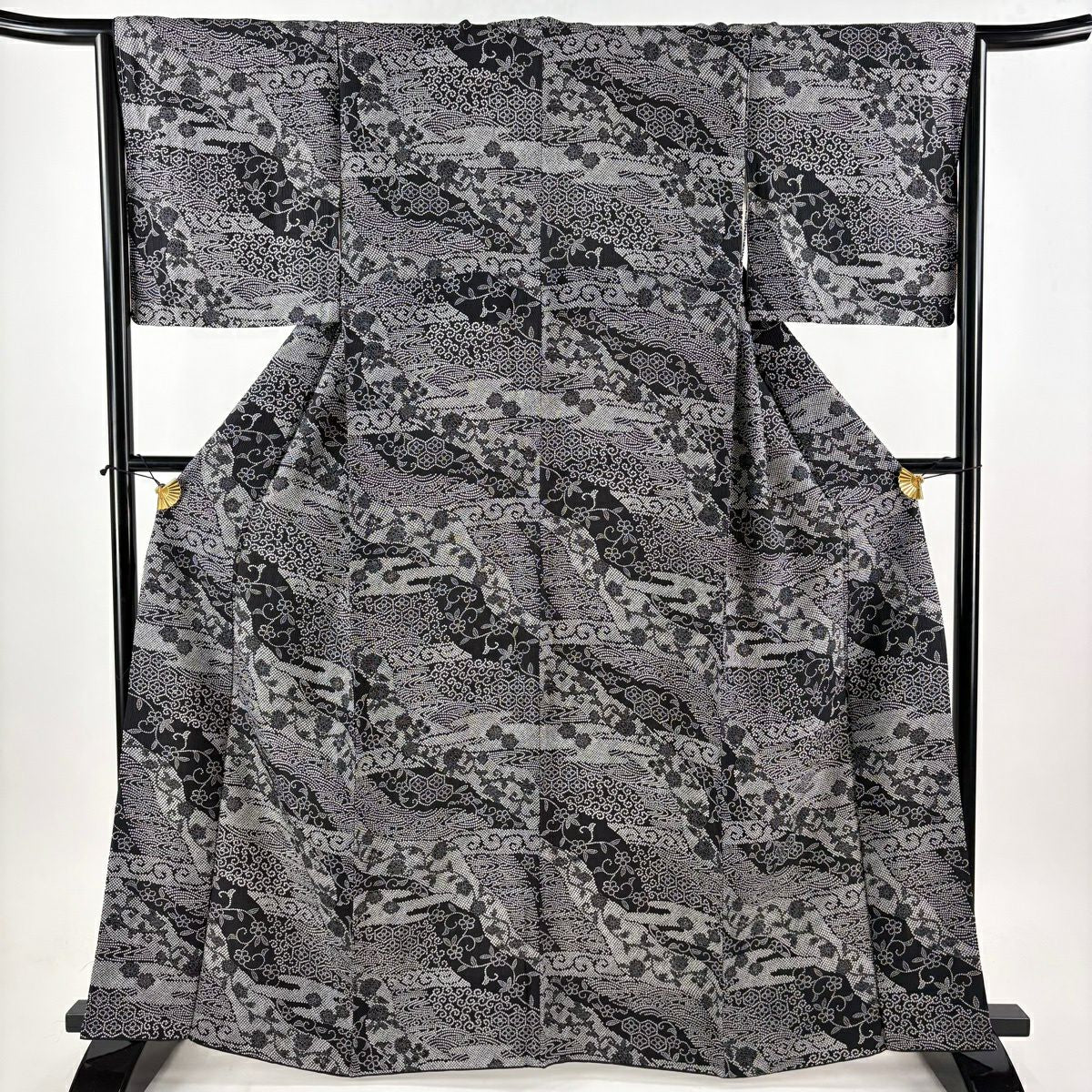 【美品】 小紋 身長163.5cm 袖長65.5cm M 雙層 花唐草紋 波 黑灰 純蠶絲 秀品級