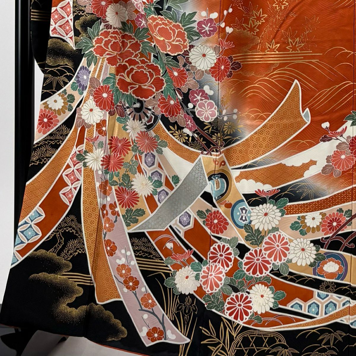 振袖禮服 身長164.5cm 袖長67.5cm L 雙層 束捲熨斗紋 花車 金絲 金銀彩 黑 純蠶絲 優品級